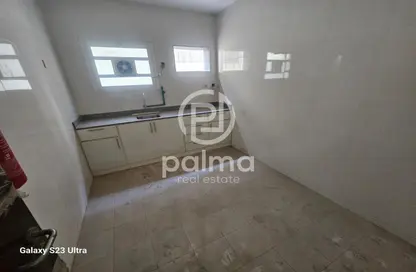 Labor Camp - Studio - 7+ Bathrooms for rent in Industrial Area 5 - Industrial Area - Industrial Area - Doha