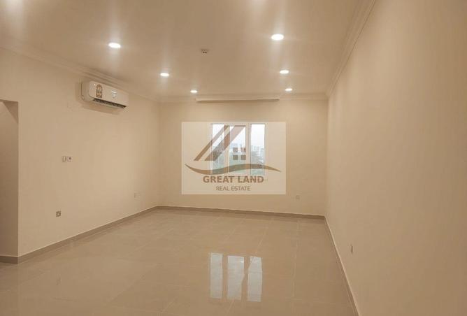 53666267 - Property Main Image