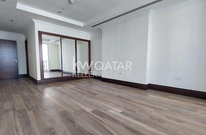 Apartment - 1 Bedroom - 2 Bathrooms for rent in Viva West - Viva Bahriyah - The Pearl Island - Doha