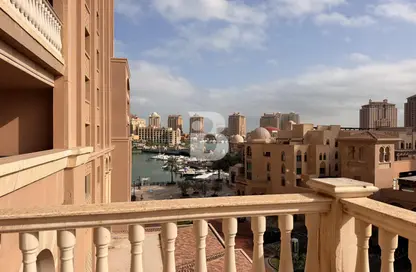 Apartment - 1 Bedroom - 2 Bathrooms for sale in Tower 8 - Porto Arabia - The Pearl Island - Doha