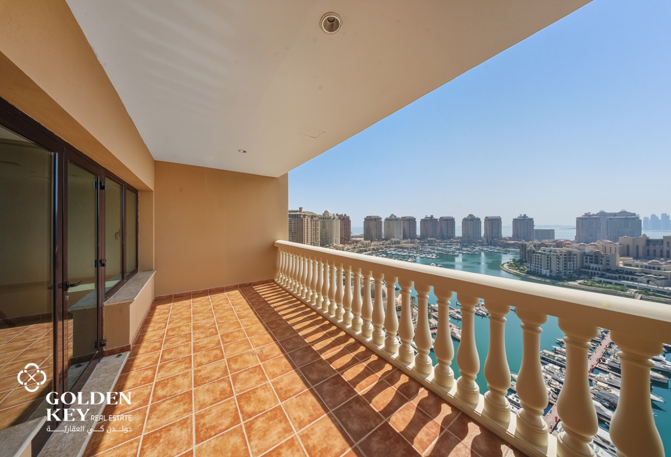 Full Marina View | Semi-Furnished 2BR with Balcony