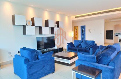 Hotel Apartments - 3 Bedrooms - 4 Bathrooms for rent in West Bay Tower - West Bay - West Bay - Doha