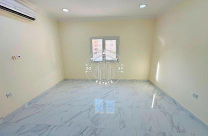 Villa - Studio - 1 Bathroom for rent in Al Nasr Street - Al Nasr - Doha Villa - Studio - 1 Bathroom for rent in Al Nasr Street - Al Nasr - Doha
