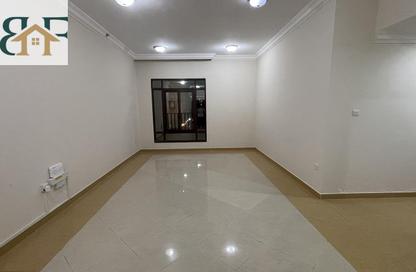 Apartment - 3 - 3 for rent in Al Mansoura - Al Mansoura - Doha