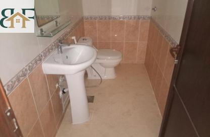Apartment - 2 Bedrooms - 3 Bathrooms for rent in Al Mansoura - Al Mansoura - Doha