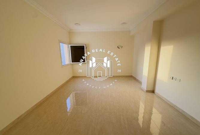 55381112 - Property Main Image