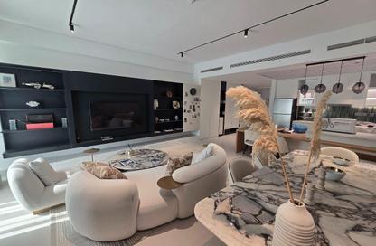 Duplex - 2 Bedrooms - 3 Bathrooms for sale in Piazza 2 - La Piazza - Fox Hills - Lusail