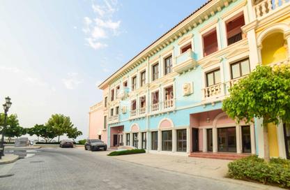 Townhouse - 3 - 4 for rent in Venezia - Qanat Quartier - The Pearl Island - Doha