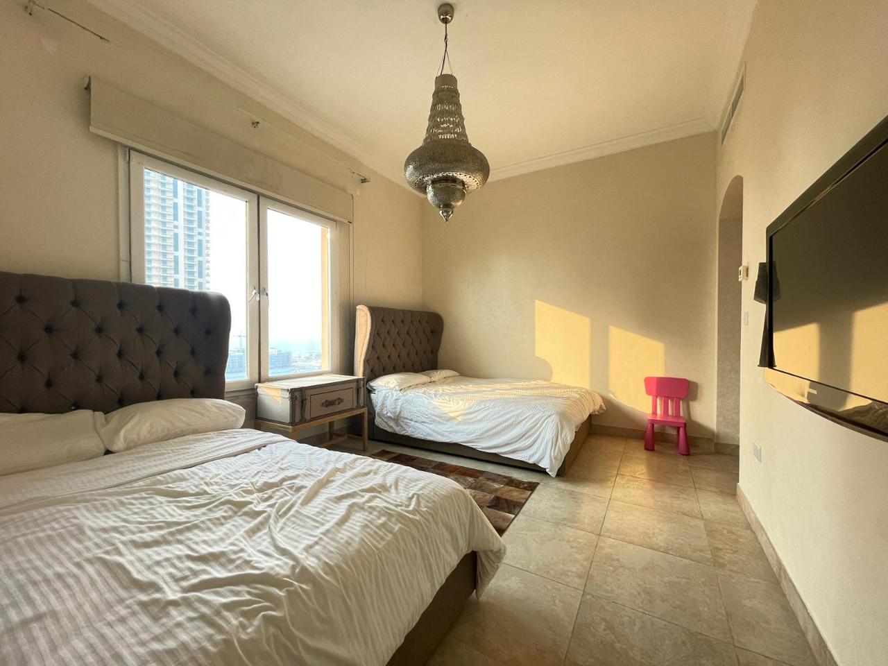 Luxury 3BHK + Maid | Furnished | Porto Arabia thumbnail 9