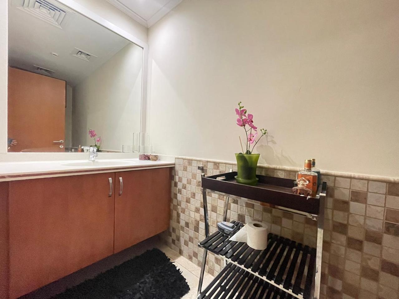 Luxury 3BHK + Maid | Furnished | Porto Arabia thumbnail 17