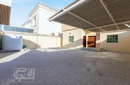 Villa - 3 Bedrooms - 3 Bathrooms for rent in Bu Hamour Street - Abu Hamour - Doha