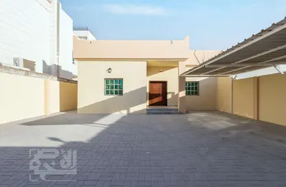 فيلا - 3 غرف نوم - 3 حمامات للايجار في شارع  بو هامو - أبو هامور - الدوحة