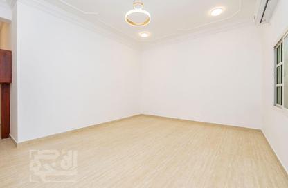 Villa - 3 Bedrooms - 3 Bathrooms for rent in Bu Hamour Street - Abu Hamour - Doha