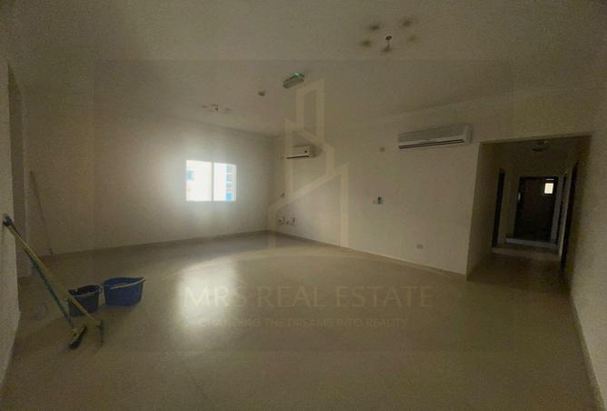 55228659 - Property Main Image