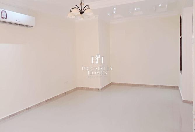 55329715 - Property Image 2