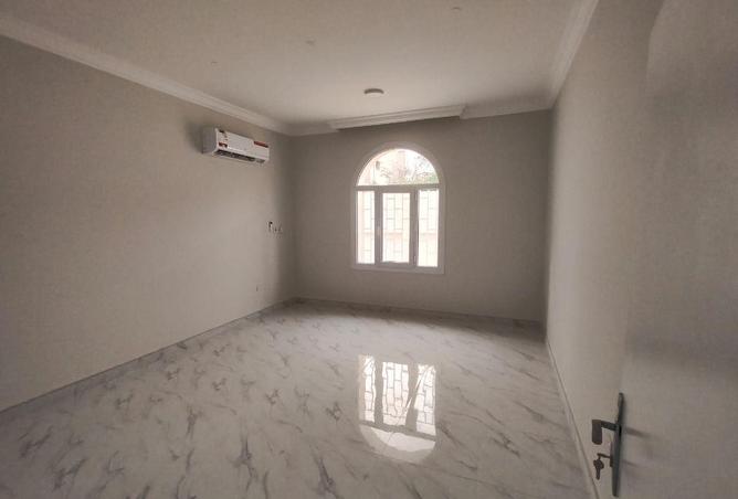 52454339 - صورة العقار 2