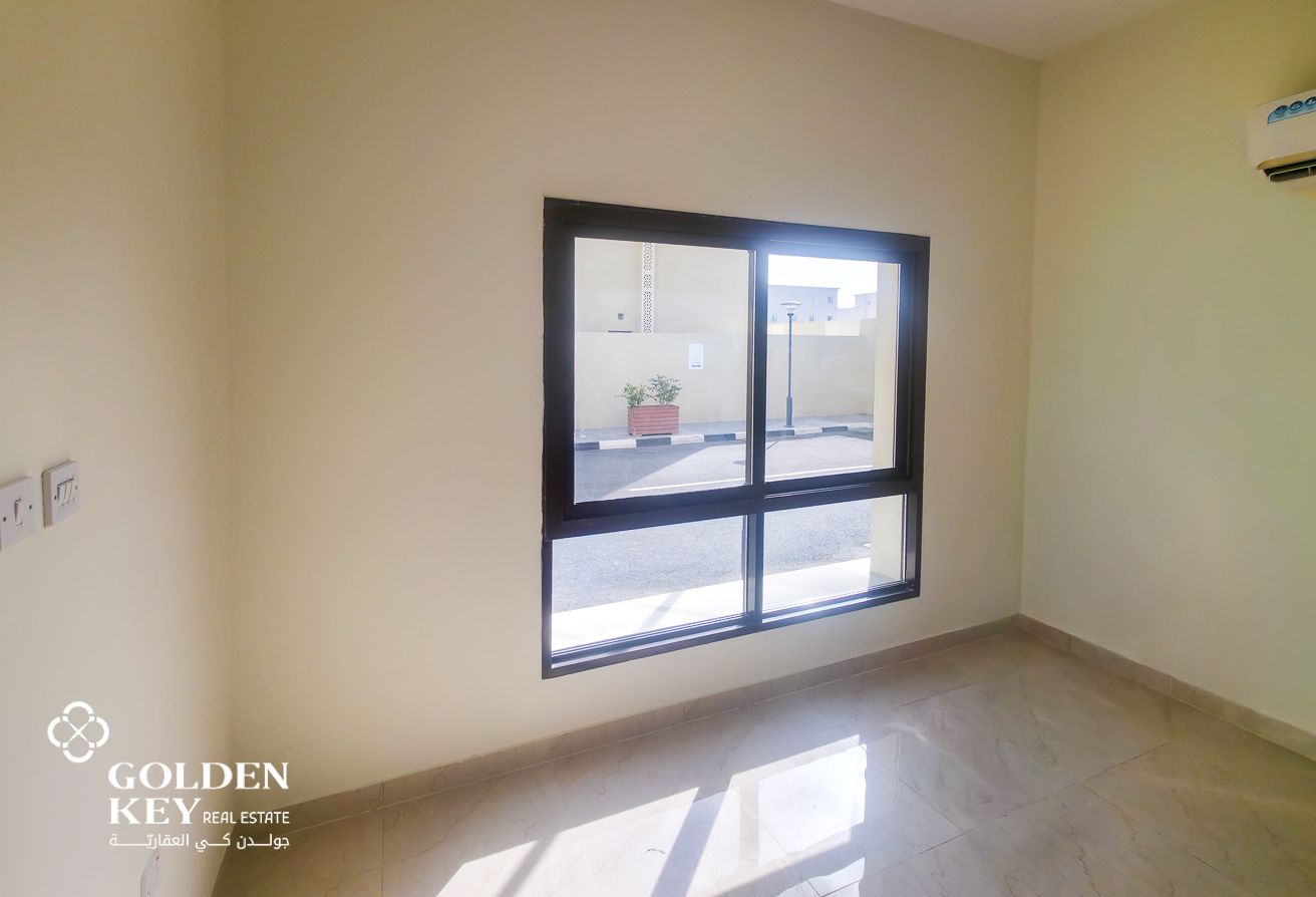 5-Bedroom Villa in Secure Compound | Markhiya