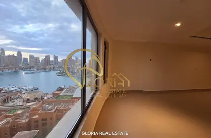 Apartment - 1 Bedroom - 2 Bathrooms for rent in East Porto Drive - Porto Arabia - The Pearl Island - Doha