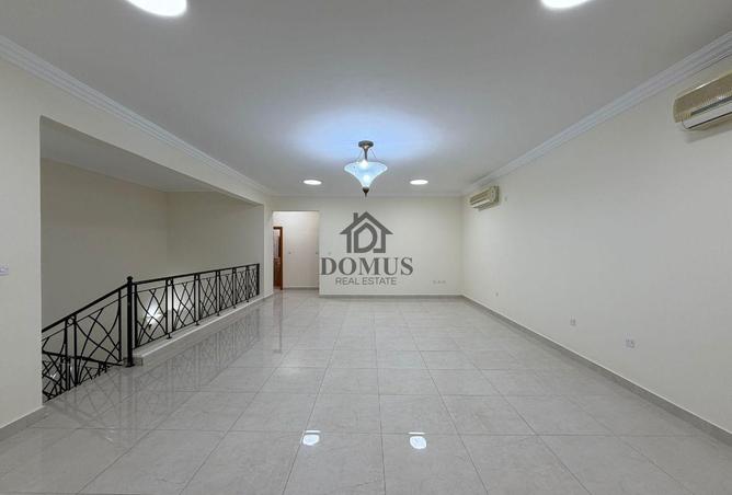 51478411 - Property Image 2