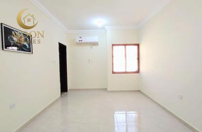 Apartment - 1 - 1 for rent in Old Al Ghanim - Al Ghanim - Doha