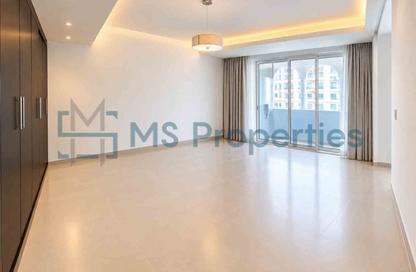 Apartment - 1 - 2 for rent in Viva East - Viva Bahriyah - The Pearl Island - Doha