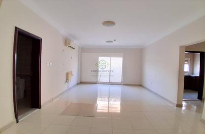 Apartment - 2 Bedrooms - 2 Bathrooms for rent in Muntazah 7 - Al Muntazah - Doha