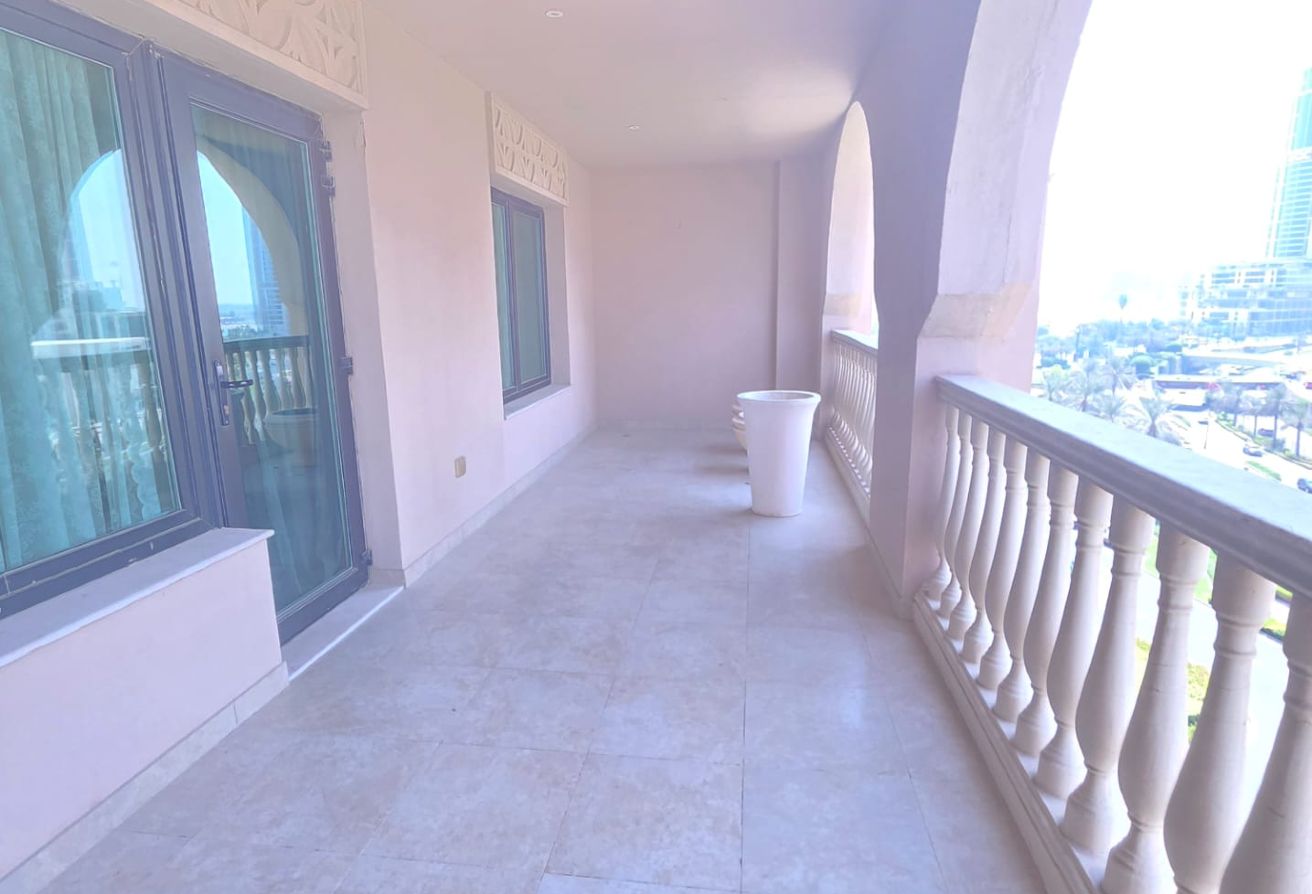 Spacious Studio| Fully Furnished| With Balcony thumbnail 6