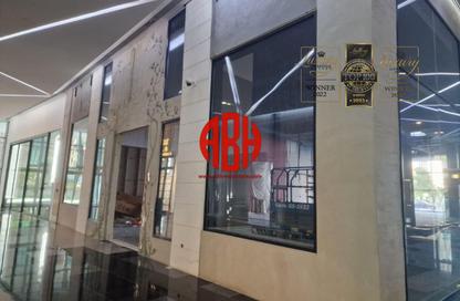 Show Room - Studio - 2 Bathrooms for rent in Lusail Marina Heights - Marina District - Lusail