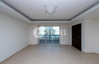Townhouse - 1 Bedroom - 2 Bathrooms for rent in Viva East - Viva Bahriyah - The Pearl Island - Doha