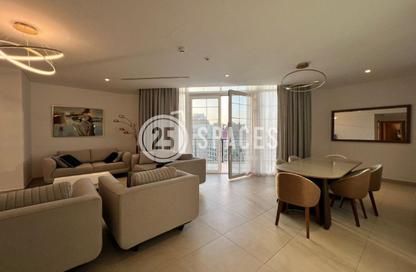 Penthouse - 3 Bedrooms - 5 Bathrooms for rent in Floresta Gardens - Floresta Gardens - The Pearl Island - Doha
