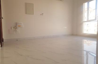 Apartment - 2 Bedrooms - 2 Bathrooms for rent in Old Airport Road - Old Airport Road - Doha