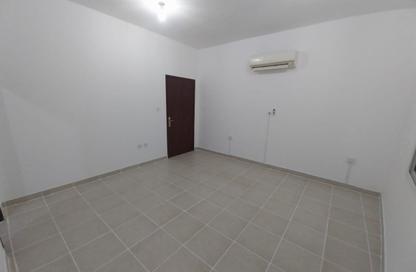 Apartment - 3 Bedrooms - 3 Bathrooms for rent in Al Jazeera Street - Fereej Bin Mahmoud North - Fereej Bin Mahmoud - Doha