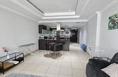 Apartment - Studio - 1 for rent in West Porto Drive - Porto Arabia - The Pearl Island - Doha Apartment - Studio - 1 for rent in West Porto Drive - Porto Arabia - The Pearl Island - Doha