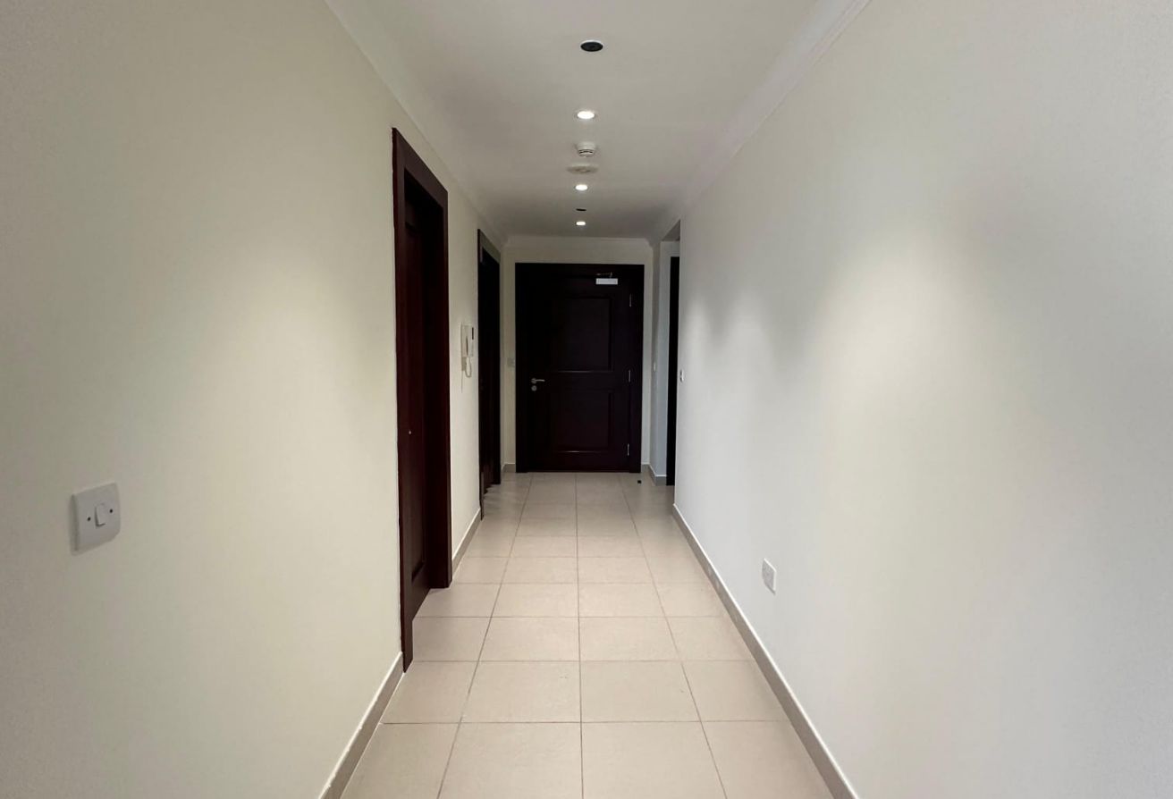 Spacious Converted 2BR | Semi Furnished | Porto Ar thumbnail 6