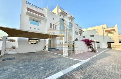 مجمع سكني - 3 غرف نوم - 5 حمامات للايجار في فلل عين خالد - عين خالد - الدوحة