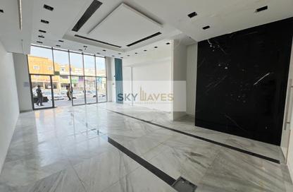 Retail - Studio - 2 Bathrooms for rent in Al Wakra - Al Wakra - Al Wakrah - Al Wakra