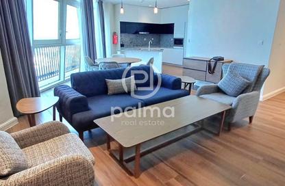 Apartment - 2 Bedrooms - 3 Bathrooms for sale in Floresta Gardens - Floresta Gardens - The Pearl Island - Doha