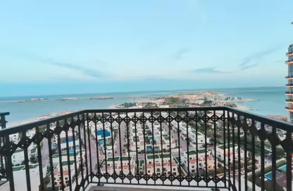 Apartment - 3 Bedrooms - 3 Bathrooms for rent in Viva Central - Viva Bahriyah - The Pearl Island - Doha