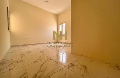 Apartment - 5 Bedrooms - 7 Bathrooms for rent in Izghawa - Izghawa - Doha