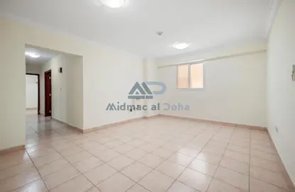 Apartment - 3 Bedrooms - 3 Bathrooms for rent in Al Sadd - Doha