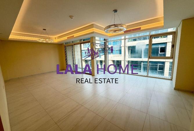 53007405 - Property Image 3