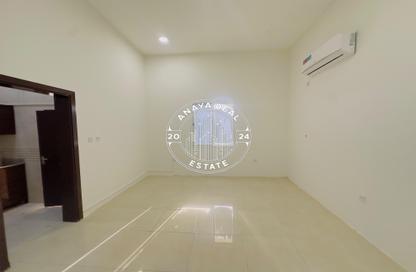 Apartment - Studio - 1 Bathroom for rent in Rawdat Al Hamama - Al Daayen Apartment - Studio - 1 Bathroom for rent in Rawdat Al Hamama - Al Daayen