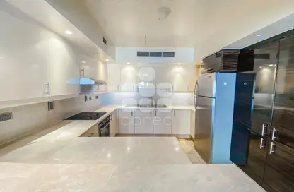 شقة - 3 غرف نوم - 4 حمامات للايجار في كرنفال - قناة كوارتييه - جزيرة اللؤلؤة - الدوحة