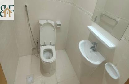 Apartment - 2 Bedrooms - 3 Bathrooms for rent in Musheireb Apartments - Musheireb - Doha