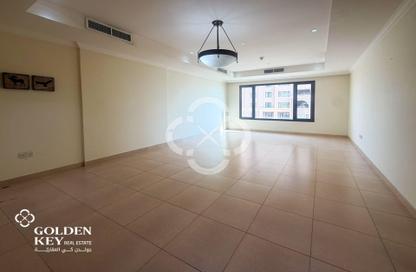 Apartment - 1 - 1 for rent in West Porto Drive - Porto Arabia - The Pearl Island - Doha