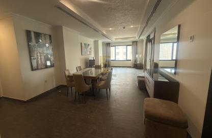 Apartment - 2 Bedrooms - 2 Bathrooms for rent in West Porto Drive - Porto Arabia - The Pearl Island - Doha