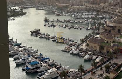Apartment - 2 Bedrooms - 2 Bathrooms for rent in West Porto Drive - Porto Arabia - The Pearl Island - Doha