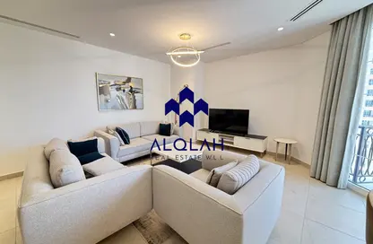 Apartment - 2 Bedrooms - 3 Bathrooms for rent in Floresta Gardens - Floresta Gardens - The Pearl Island - Doha Apartment - 2 Bedrooms - 3 Bathrooms for rent in Floresta Gardens - Floresta Gardens - The Pearl Island - Doha