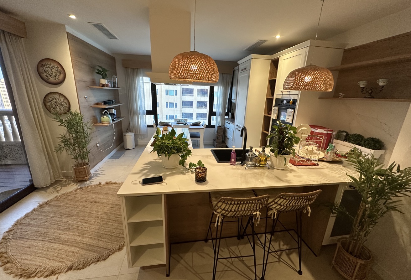 2+Maid Convert Including Bills Marina View thumbnail 5