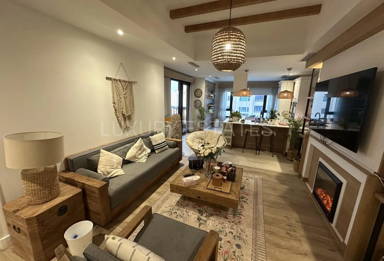 63421315 - Property Main Image